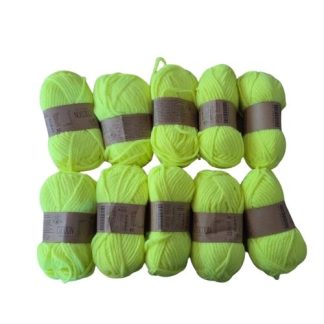 Clearance Sale Chunky - Colour 573 (10 x 50g Packet