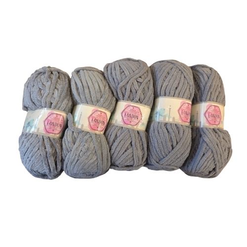 Clearance Sale Plush - Chunky - Colour 668 (5 x 100g Packet)