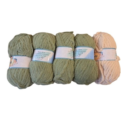 Clearance Sale Plush - Seriously Chunky - Colour 689 (5 x 100g Packet)