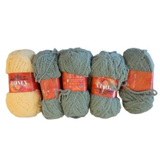 Clearance Sale Plush - Double Knit - Colour 809 (5 x 50g Packet)
