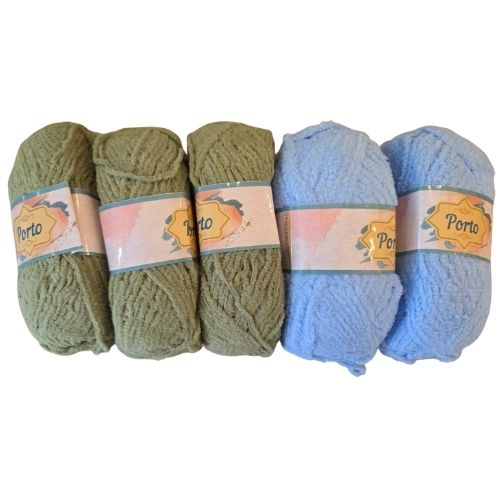 Clearance Sale Plush - Double Knit - Colour 822 (5 x 50g Packet)