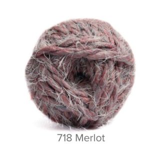 Charity Fluffy Hunky - Merlot