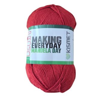 67 Blankets Promo Chunky - Colour PC13 - Vermilion